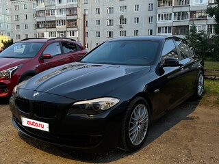 2010 BMW 5 серии 528i VI (F10/F11/F07), чёрный, 1300000 рублей, вид 1