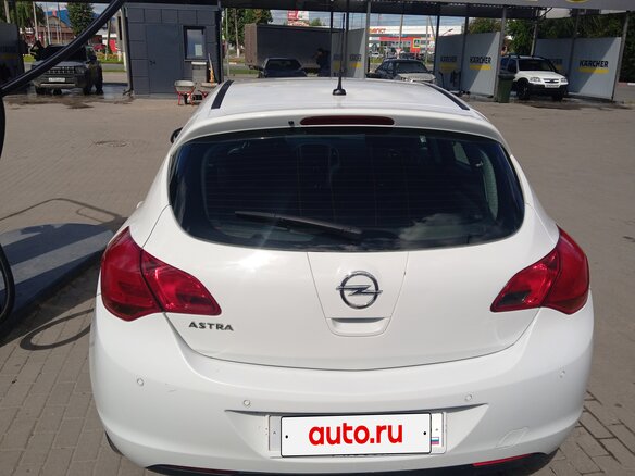 2011 Opel Astra J, белый - вид 5