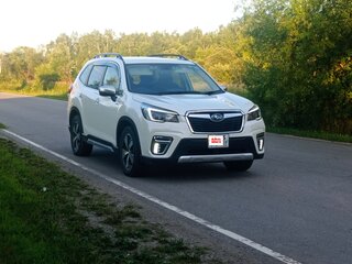 2020 Subaru Forester V, белый, 2750000 рублей, вид 4