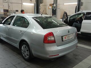 2012 Skoda Octavia II (A5) Рестайлинг, серебристый, 830000 рублей, вид 4