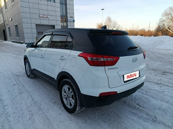 2019 Hyundai Creta I, белый, 1800000 рублей - вид 3
