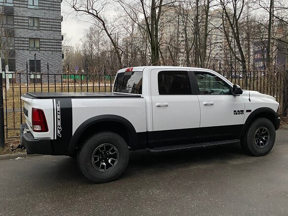 2017 Dodge RAM IV (DS/DJ), белый, 5300000 рублей - вид 2