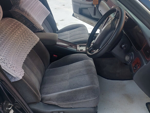 1997 Toyota Crown X (S150), синий, 800000 рублей - вид 1