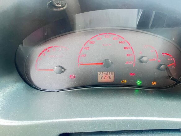 2011 Lada (ВАЗ) Priora I, серый, 235000 рублей - вид 13