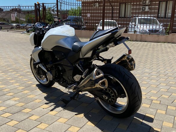 2009 Kawasaki Z 1000, серебристый, 715000 рублей - вид 17