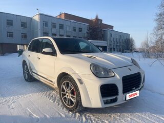 2003 Porsche Cayenne Turbo I (955), белый, 1500000 рублей, вид 3