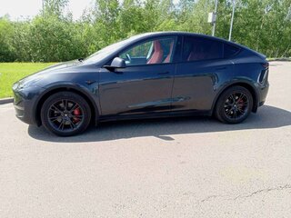 2024 Tesla Model Y Long Range I, серый, 2764000 рублей, вид 5