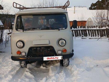 2000 УАЗ 452, серебристый, 300000 рублей, вид 2