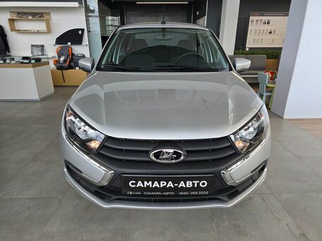 2026 Lada (ВАЗ) Granta I Рестайлинг, серебристый, 1114000 рублей, вид 5