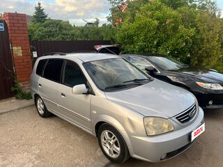 2006 Kia Carens I (RS) Рестайлинг, серебристый, 485000 рублей, вид 4