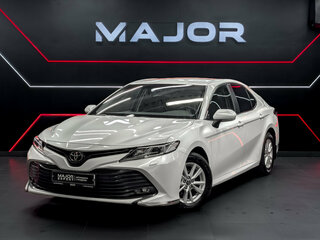 2019 Toyota Camry VIII (XV70), белый, 2555000 рублей, вид 1