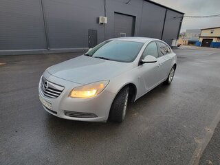 2010 Opel Insignia I, серебристый, 800000 рублей, вид 1