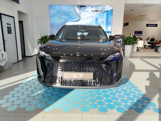 2026 Omoda C7, чёрный, 3266010 рублей, вид 2