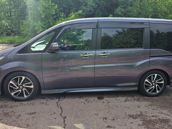 2015 Honda Stepwgn V, фиолетовый, 2050000 рублей - вид 3