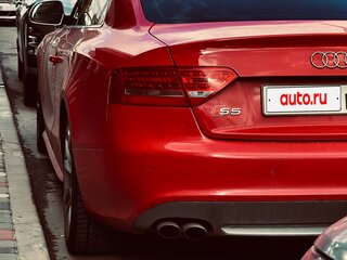 2009 Audi S5 I (8T), красный, 1650000 рублей, вид 3