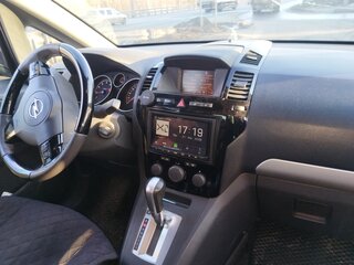 2011 Opel Zafira B Рестайлинг, чёрный, 750000 рублей, вид 1