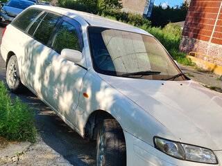 2001 Mazda Capella VI, белый, 400000 рублей, вид 2