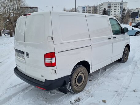 2013 Volkswagen Transporter, белый, 2500000 рублей, вид 5