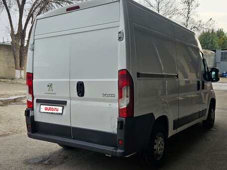 2017 Peugeot Boxer, белый, 2200000 рублей, вид 3