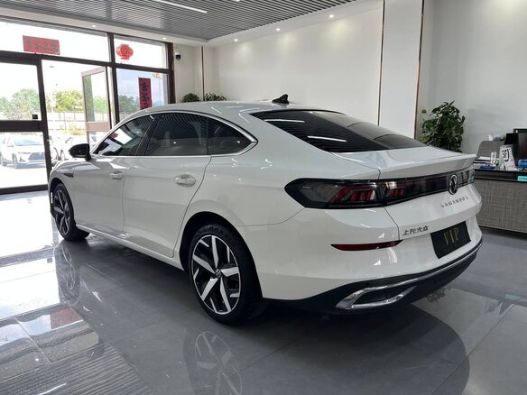 2023 Volkswagen Lamando L II, белый - вид 3