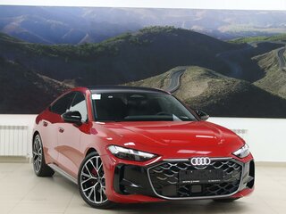2026 Audi A5 L Sportback III (B10), красный, 5850000 рублей, вид 3