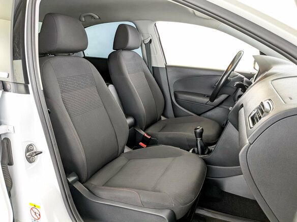 2018 Volkswagen Polo V Рестайлинг, белый, 985000 рублей - вид 22