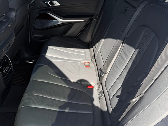2019 BMW X5 40i IV (G05/G18), белый, 6250000 рублей - вид 36