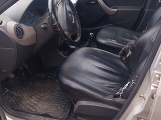 2011 Renault Logan I Рестайлинг, серебристый, 350000 рублей, вид 5
