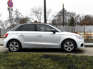 2015 Audi A1 I (8X) Рестайлинг, белый, 1050000 рублей, вид 5