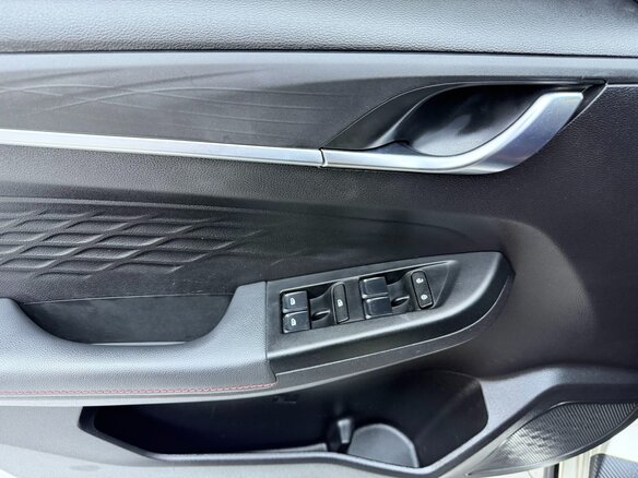 2021 Geely Vision X3 Pro, бежевый, 1140000 рублей - вид 14