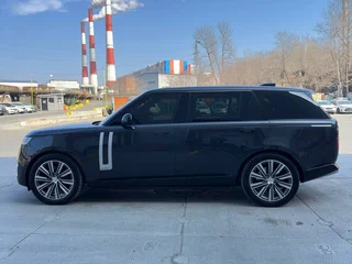 2022 Land Rover Range Rover P530 MHEV Long V, серый, 17900000 рублей, вид 5