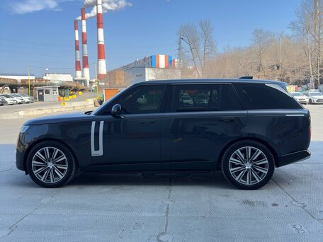 2022 Land Rover Range Rover P530 MHEV Long V, серый, 17900000 рублей, вид 5