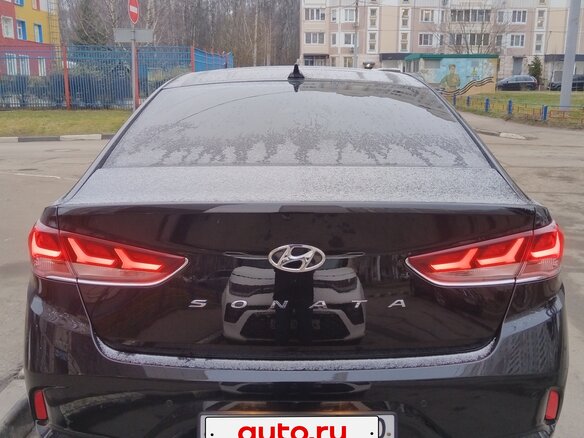 2019 Hyundai Sonata VII (LF) Рестайлинг, чёрный, 1800000 рублей - вид 2