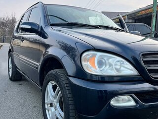 2002 Mercedes-Benz M-Класс 320 I (W163) Рестайлинг, зелёный, 600000 рублей, вид 1