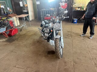 Suzuki Desperado VZ400