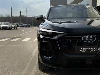 2026 Audi Q5 L III (GU), чёрный, 6347000 рублей, вид 3