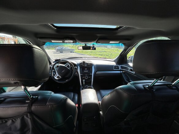 2014 Ford Explorer Sport V, белый, 1850000 рублей - вид 5