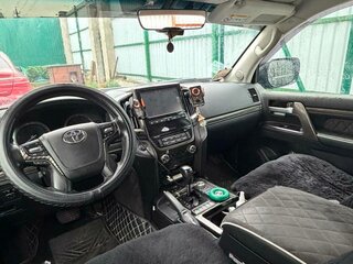 2016 Toyota Land Cruiser 200 Series Рестайлинг 2, чёрный, 5800000 рублей, вид 5