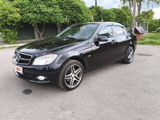 2010 Mercedes-Benz C-Класс 180 BlueEFFICIENCY III (W204), чёрный, 1100000 рублей, вид 1