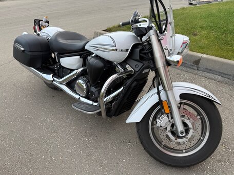 2009 Yamaha XVS1300, белый, 610000 рублей, вид 2