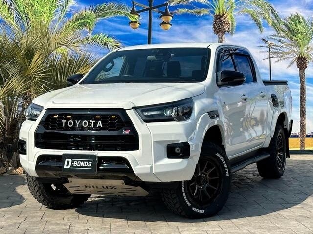 Открыть фотографии: Toyota Hilux VIII Рестайлинг 2