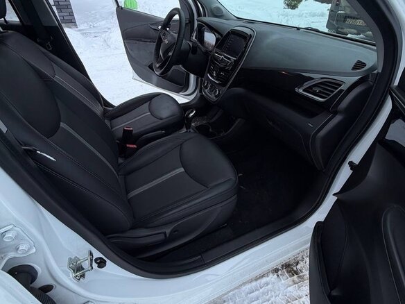 2021 Chevrolet Spark IV Рестайлинг, белый, 1700000 рублей - вид 7