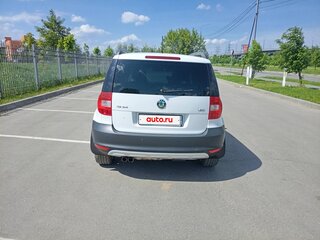 2012 Skoda Yeti I, белый, 970000 рублей, вид 4