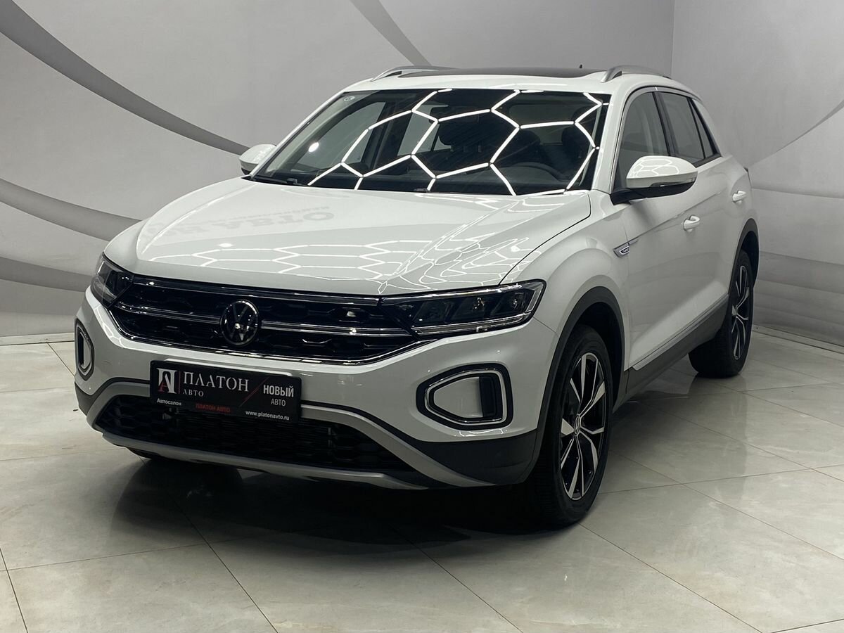 Открыть фотографии: Volkswagen T-Roc I Рестайлинг