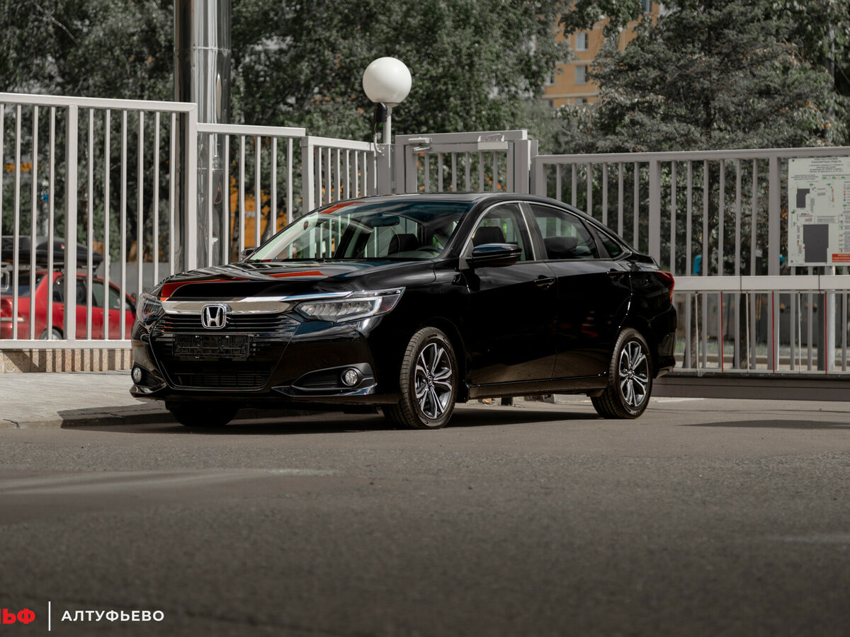 Открыть фотографии: Honda Crider II Рестайлинг