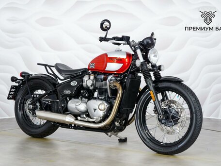2018 Triumph Bonneville Bobber, красный, 1199000 рублей, вид 5
