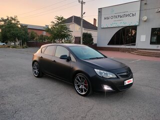 2010 Opel Astra J, чёрный, 1300000 рублей, вид 3