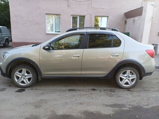 2020 Renault Logan Stepway II Рестайлинг, серый, 1250000 рублей, вид 3