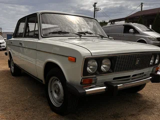 1997 Lada (ВАЗ) 2106 4-speed, белый, 650000 рублей, вид 3