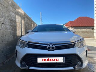 2014 Toyota Camry VII (XV50) Рестайлинг, белый, 1650000 рублей, вид 2